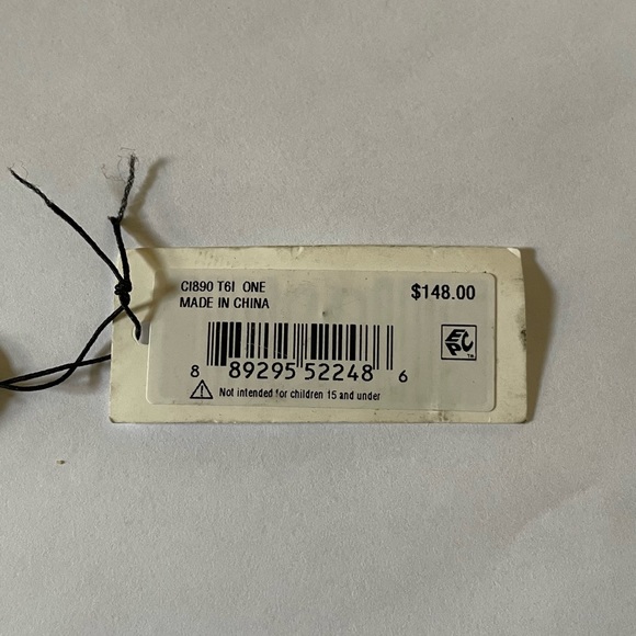 AUTHENTIC COACH STRAWBERRY BRACELET - Picture 6 of 8